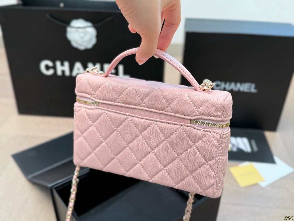 Pre-Order | Quilted Mini Vanity Bag – Pink