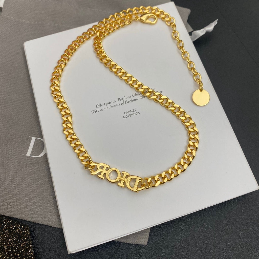 PRE-ORDER CHAIN NECKLACE