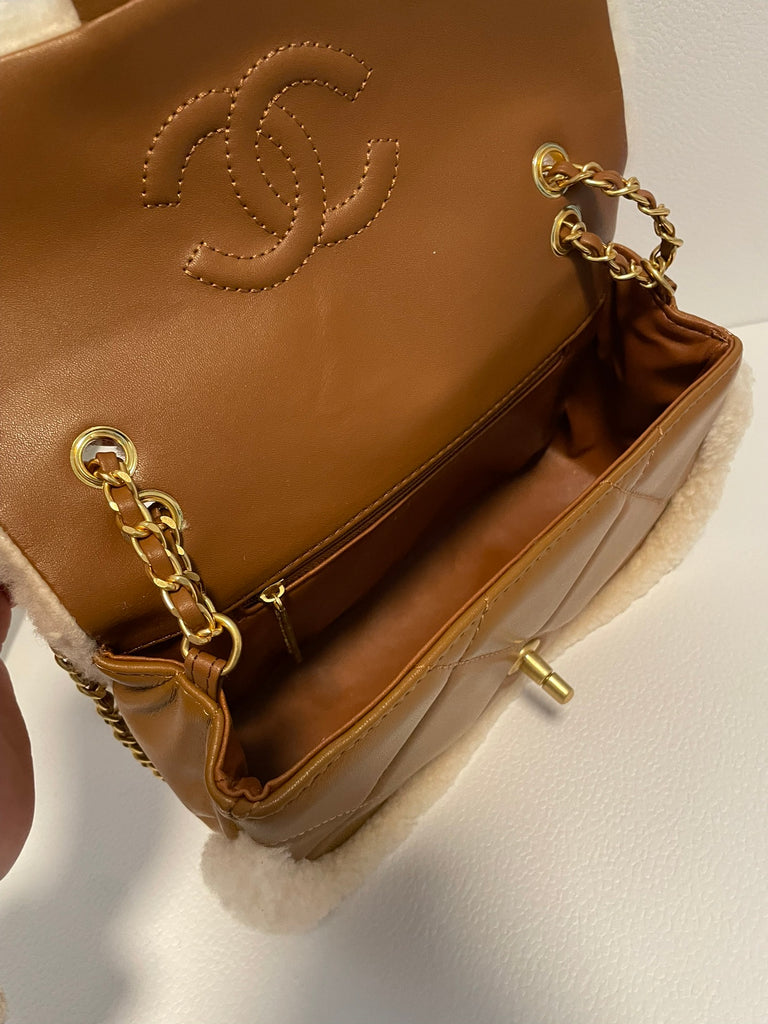 Pre-Order - Shearling Quilted Chain Shoulder Bag