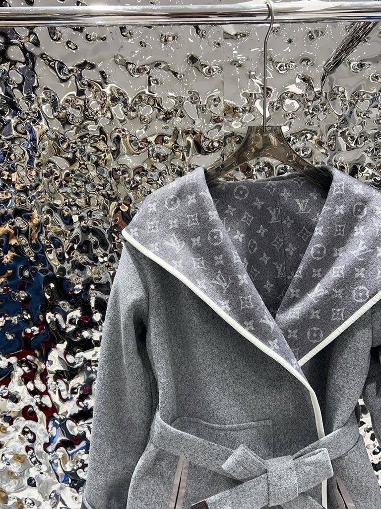 PRE-ORDER GREY JACKET