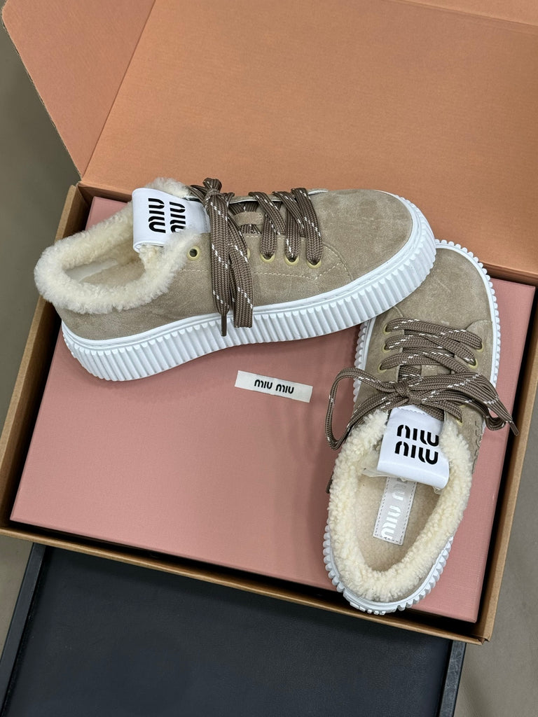 PRE-ORDER BEIGE TRAINERS