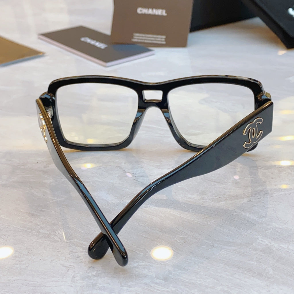 PRE-ORDER CLEAR FRAME GLASSES