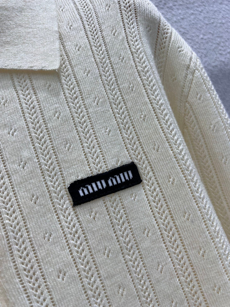 PRE-ORDER COLLAR LONG SLEEVE TOP