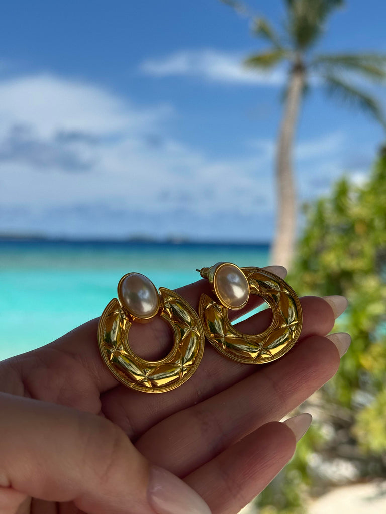 Vintage style earrings