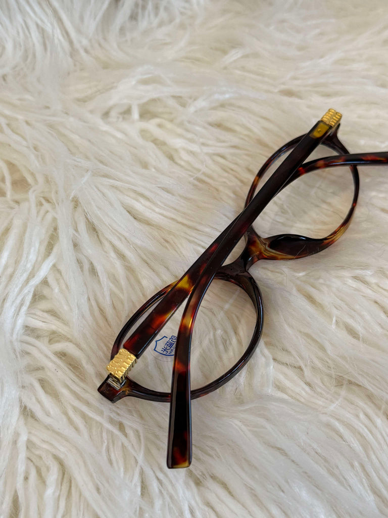 Oval Tortoise sunglasses