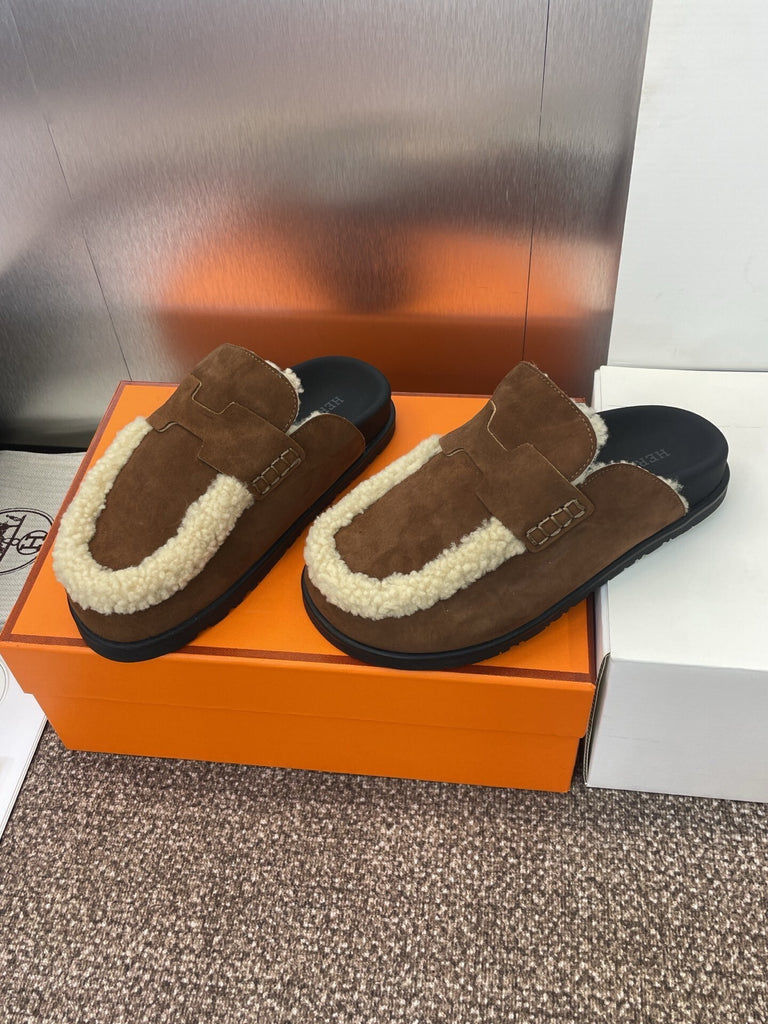 PRE-ORDER | Borg Mules in Brown