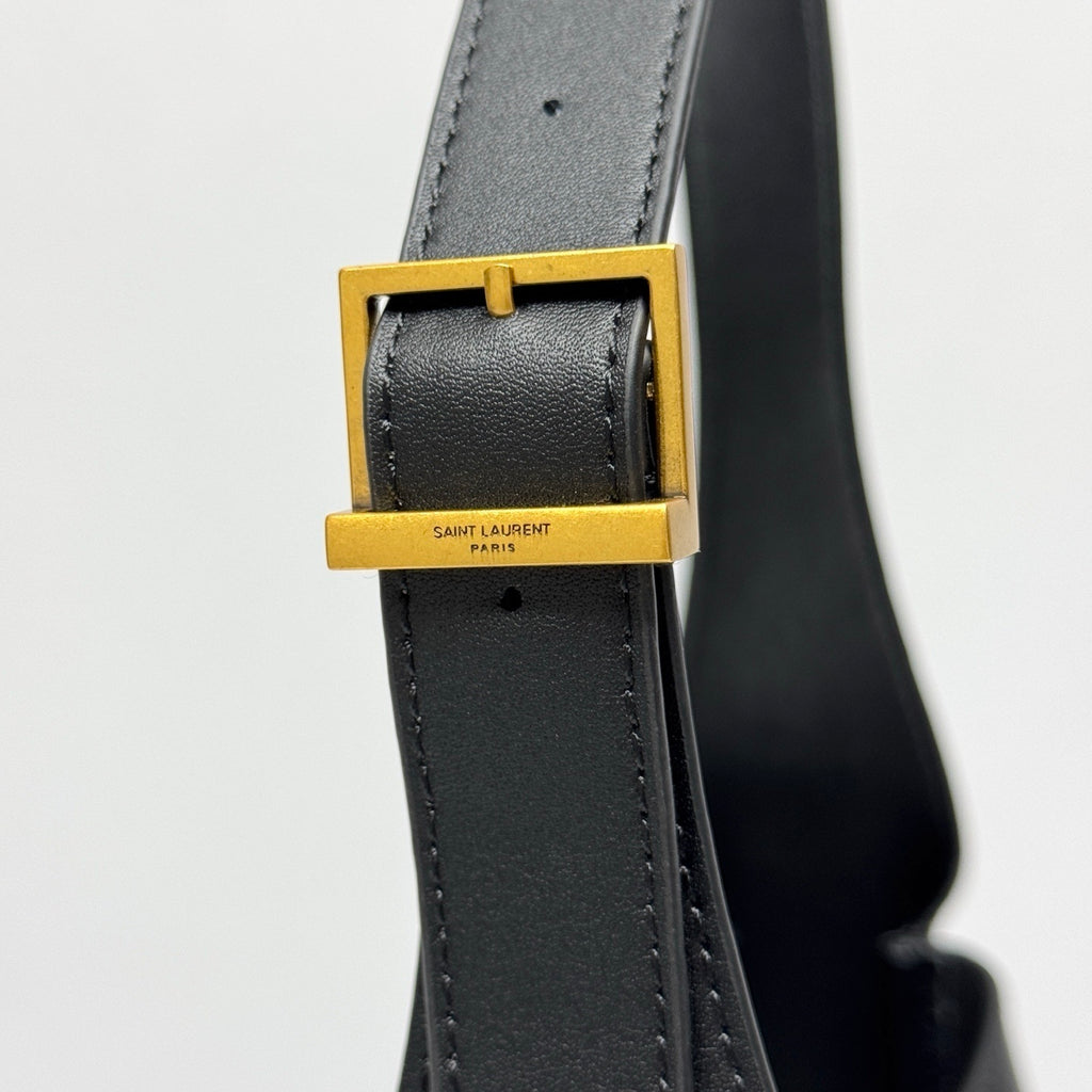 PRE-ORDER BLACK BUCKET BAG