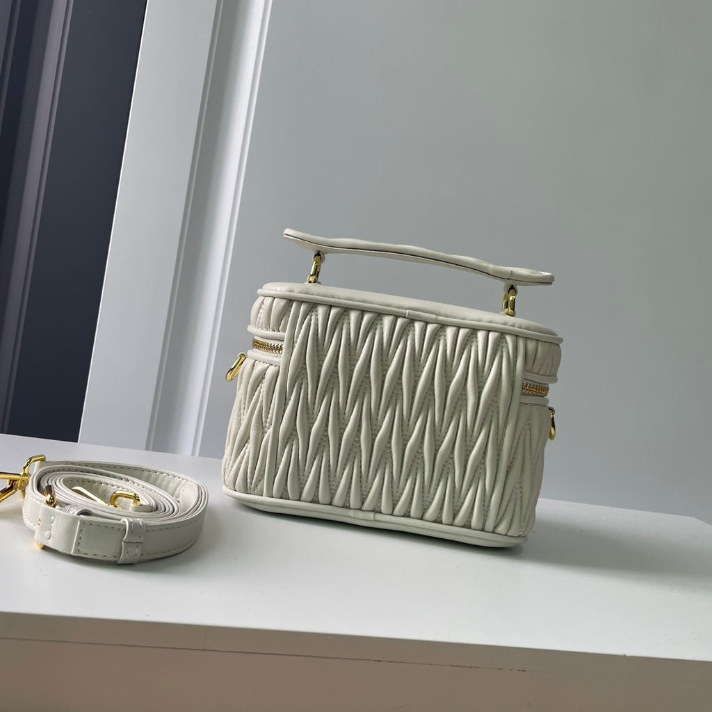 Cream Quilted Vanity Bag – Pre-Order
