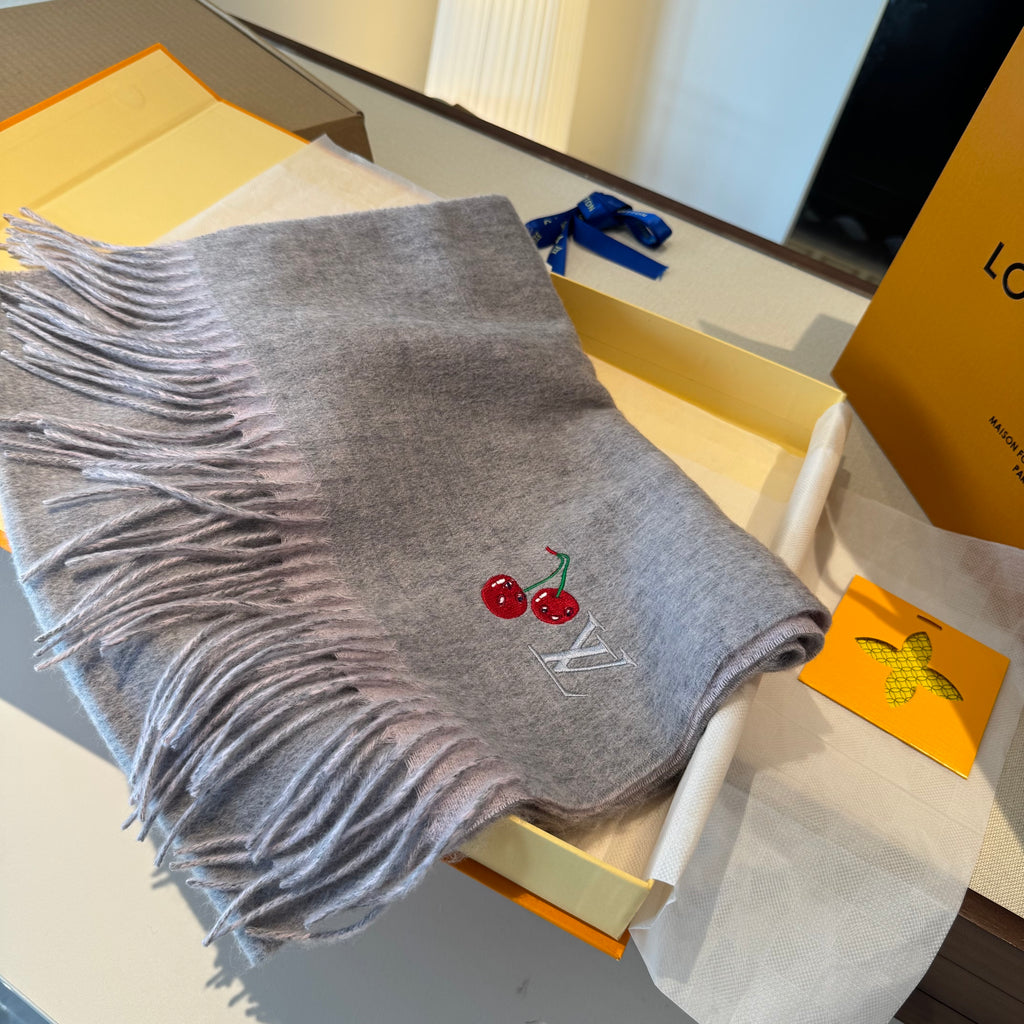 PRE-ORDER GREY SCARF