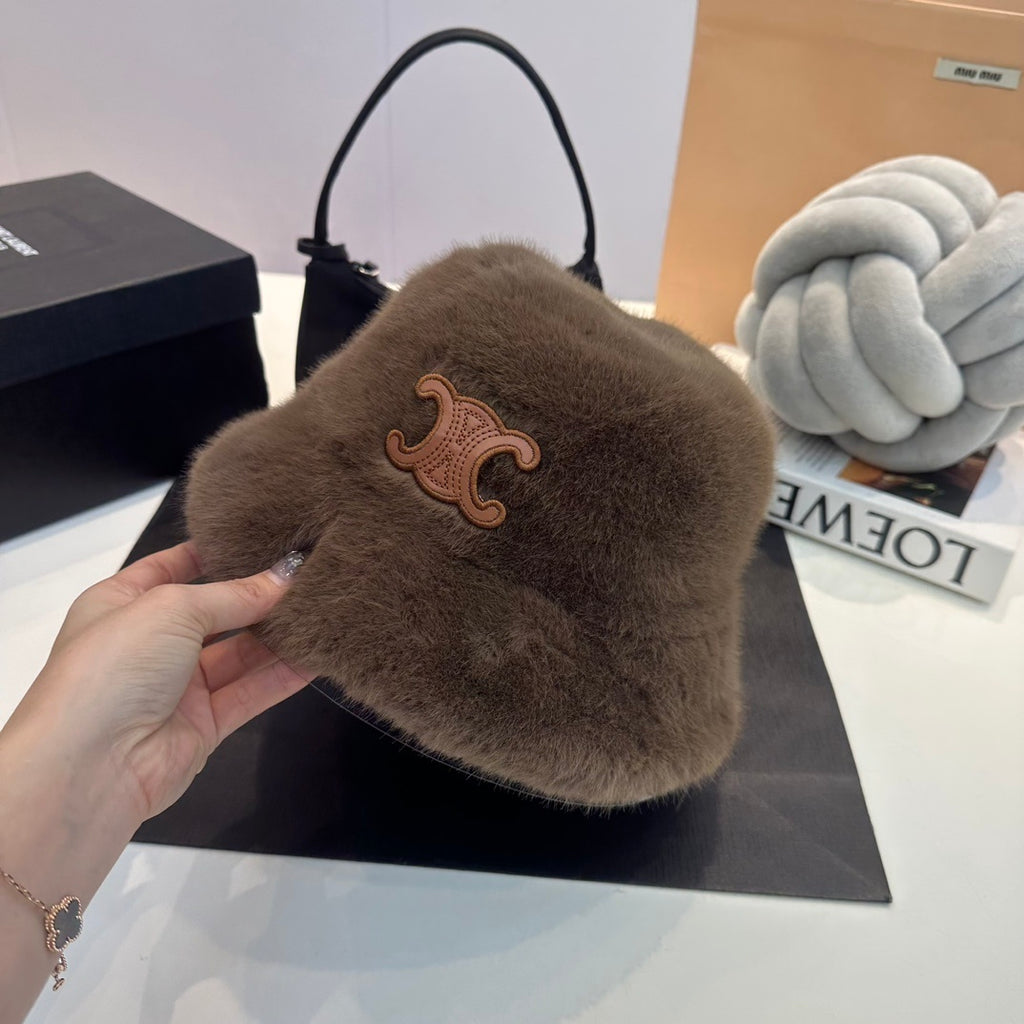 PRE-ORDER FLUFFY BROWN HAT
