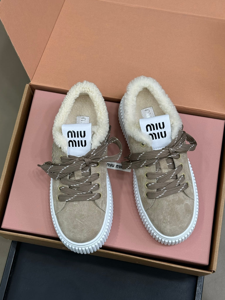 PRE-ORDER BEIGE TRAINERS