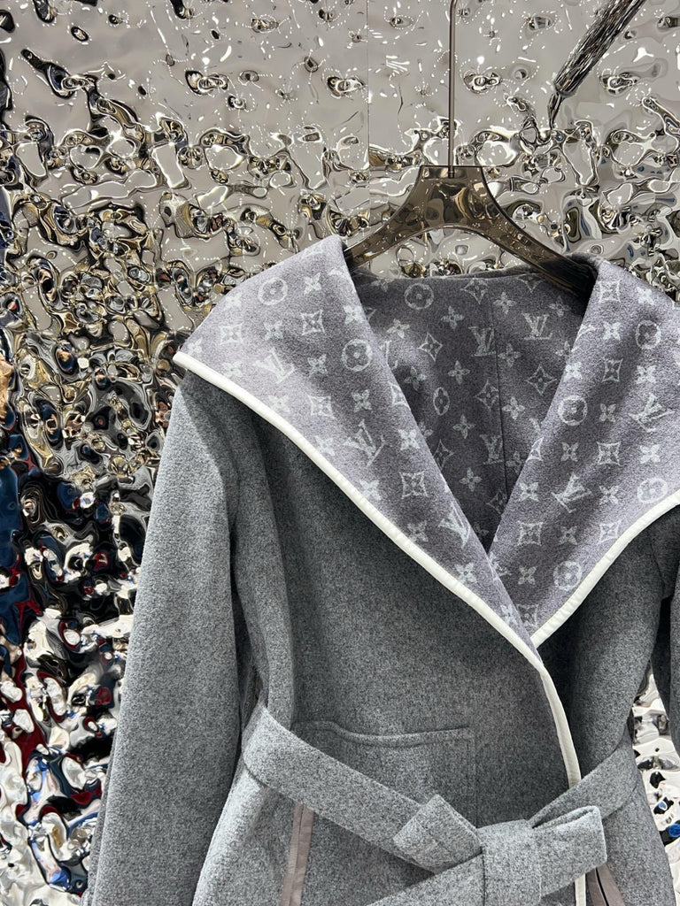 PRE-ORDER GREY JACKET