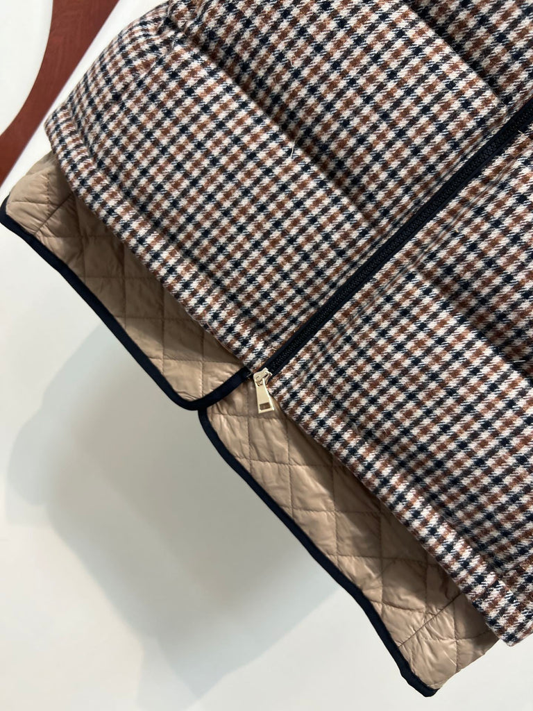 PRE-ORDER CHECKED GILET