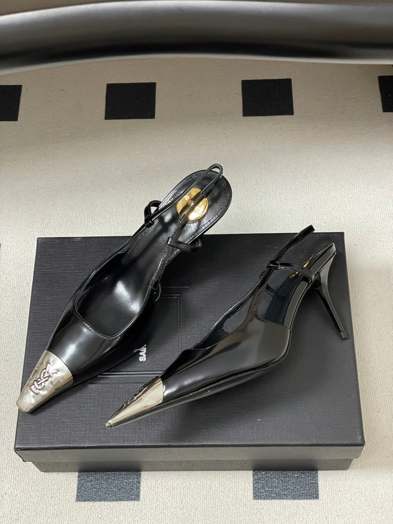 PRE-ORDER BLACK POINTED SHOES