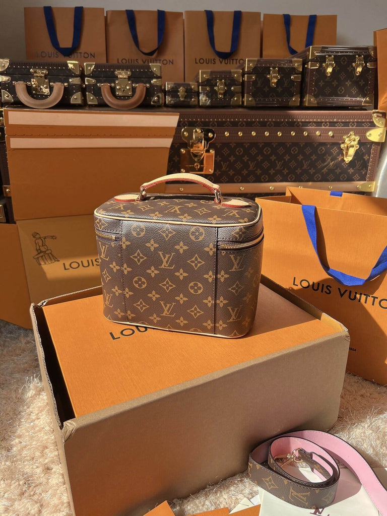 Pre-Order | Classic Vanity Case Bag