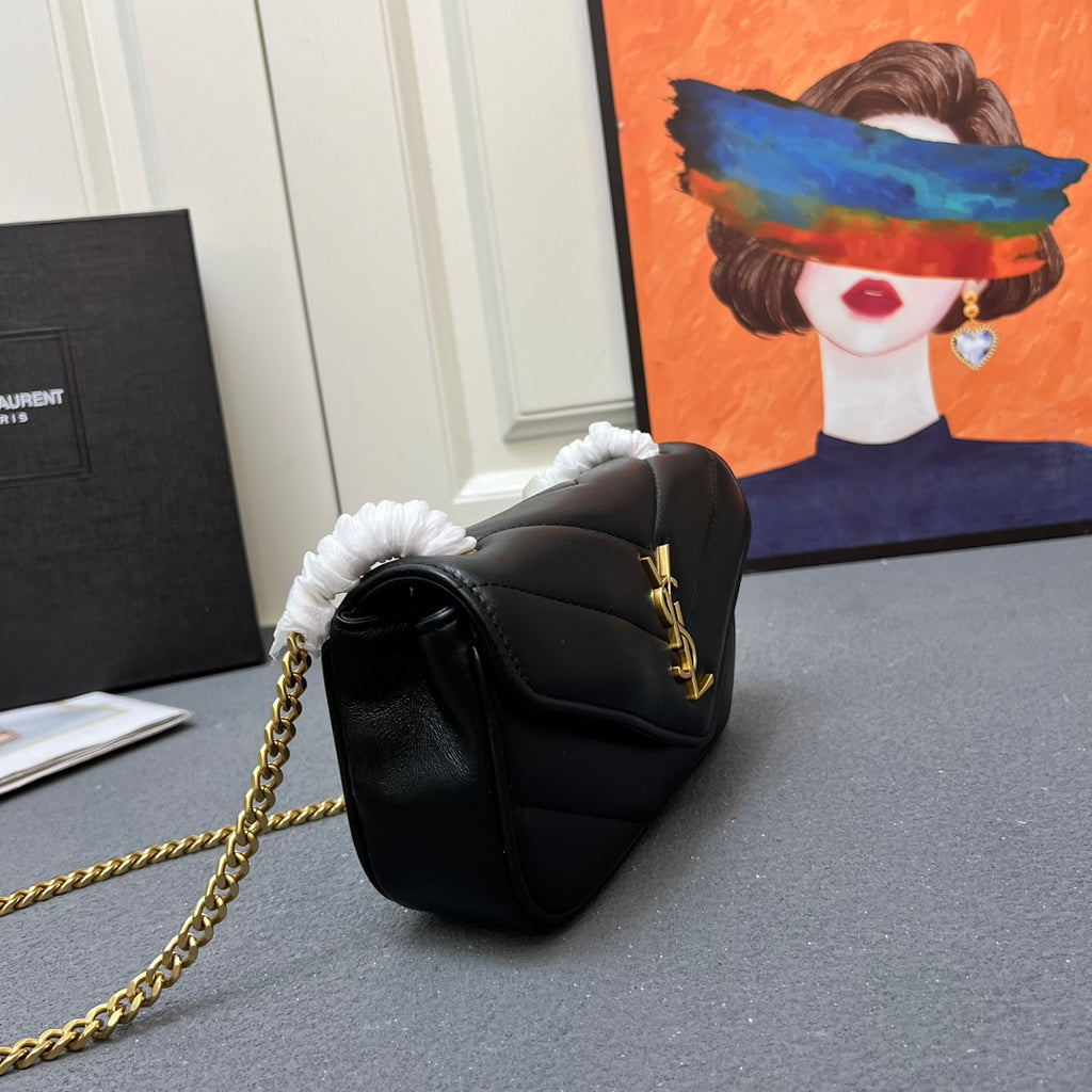 Black Quilted Mini Chain Shoulder Bag – Pre-Order