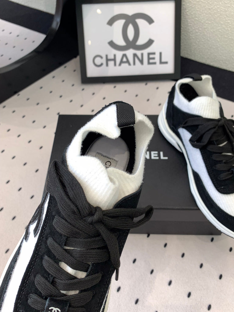 PRE-ORDER BLACK + WHITE TRAINERS