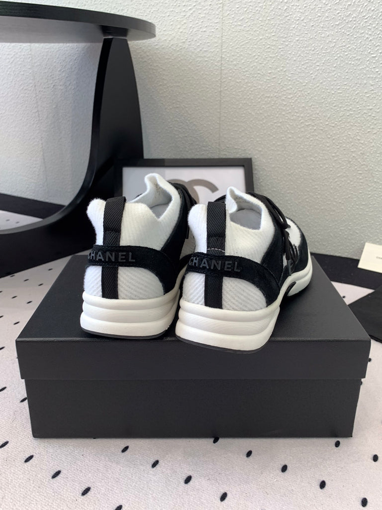 PRE-ORDER BLACK + WHITE TRAINERS