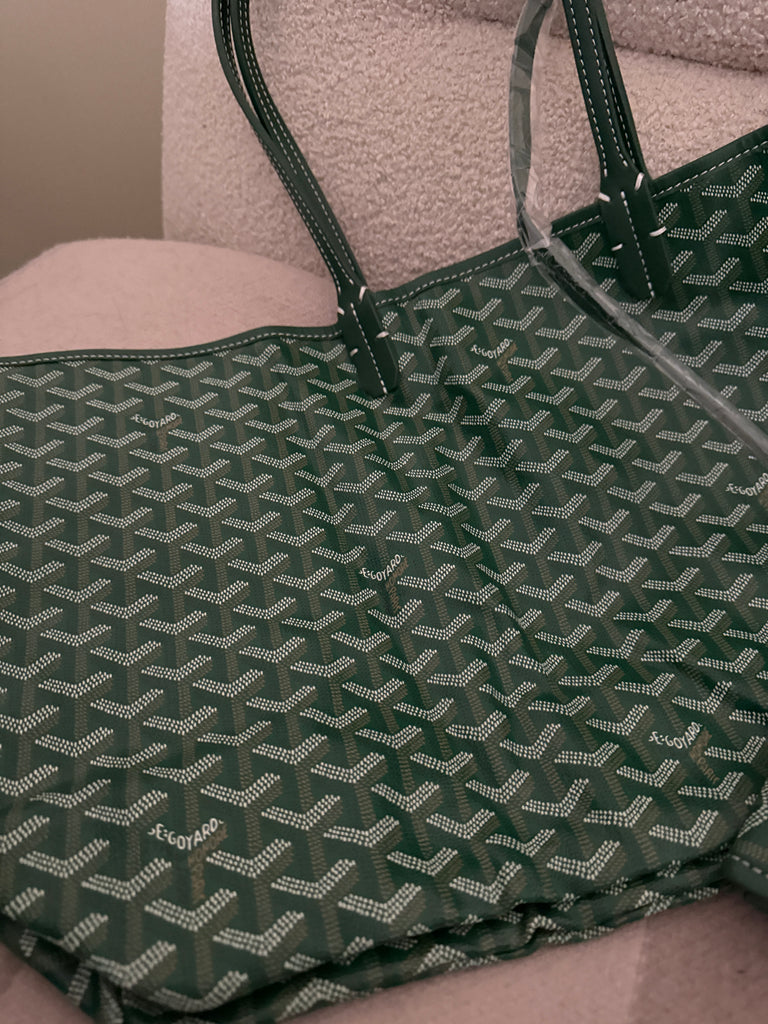 Tote with Pochette