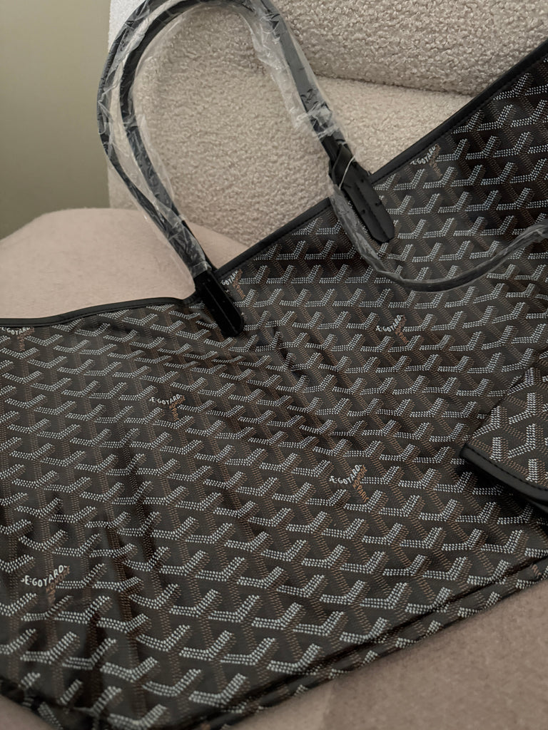 Tote with Pochette