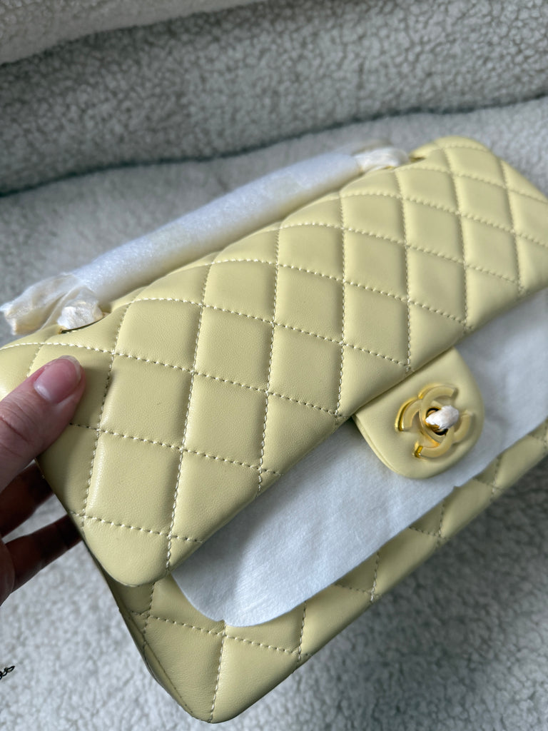 OCTOBER SAMPLE SALE 16