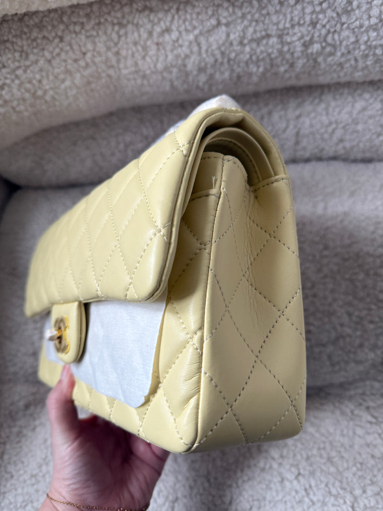 OCTOBER SAMPLE SALE 16