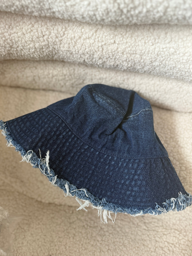 MEGA OCTOBER SAMPLE SALE 48