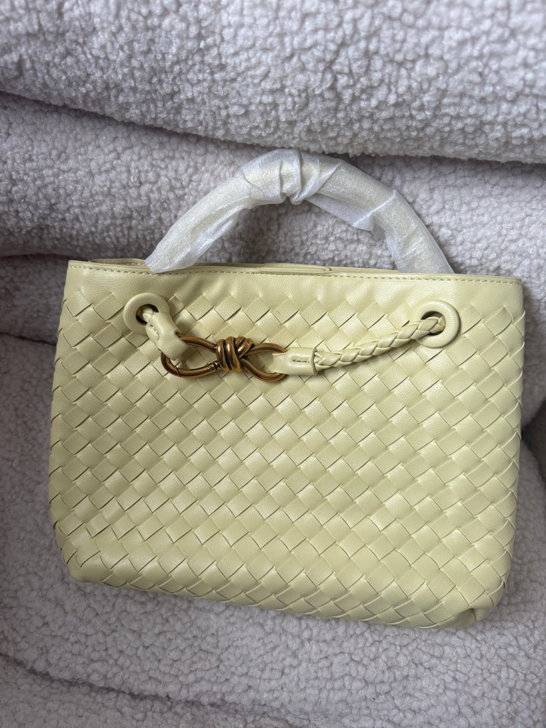 MEGA OCTOBER SAMPLE SALE 56