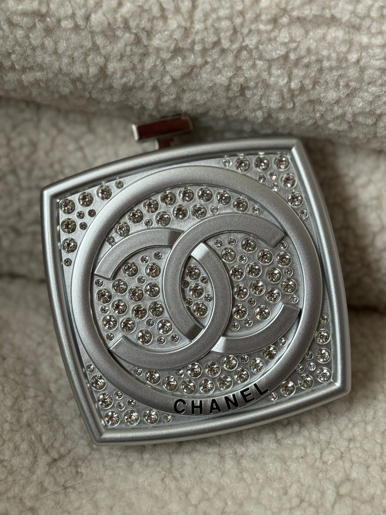 MEGA OCTOBER SAMPLE SALE 58