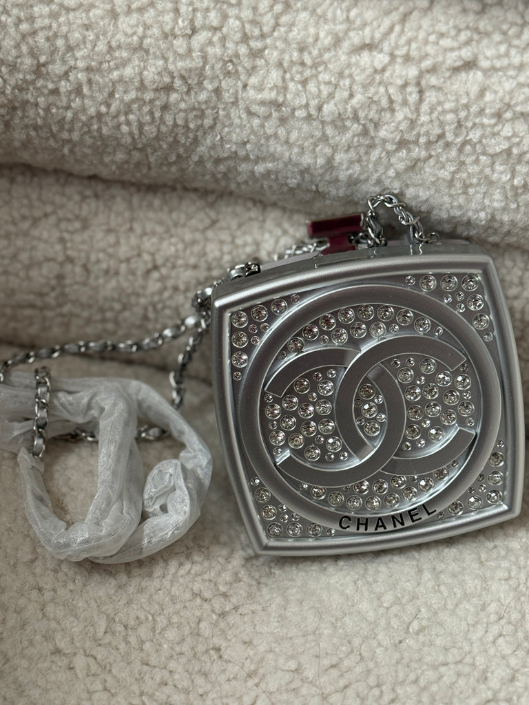 MEGA OCTOBER SAMPLE SALE 58