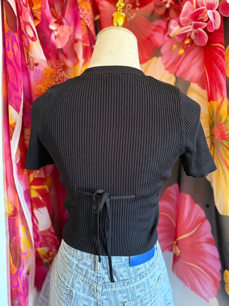 JULY SAMPLE SALE 25 SIZE L