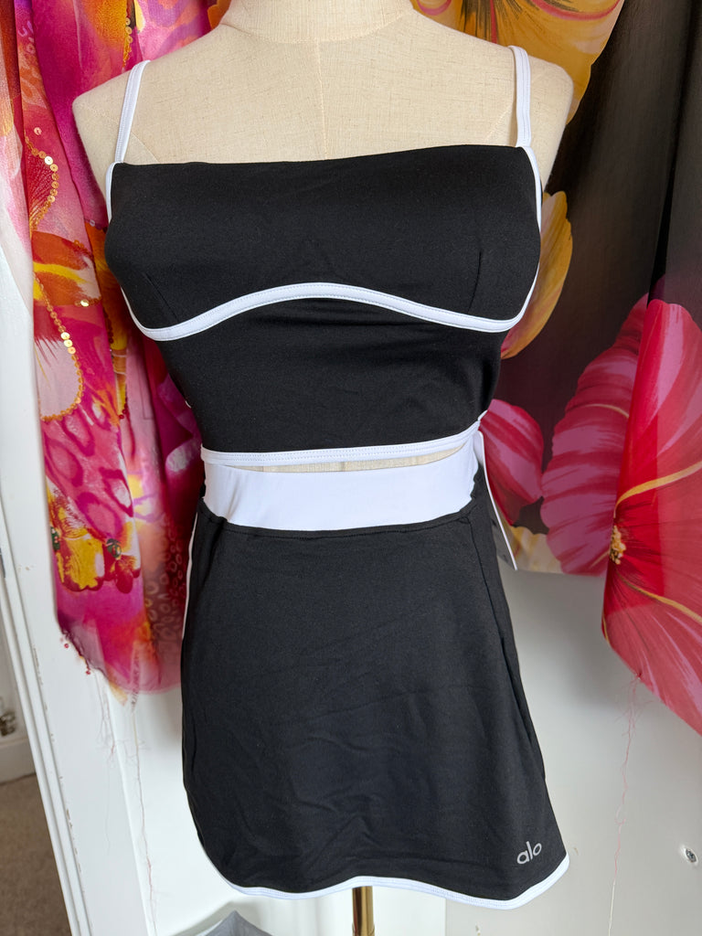 Black & White Contrast Trim Two-Piece Set – Sporty Chic Co-ord