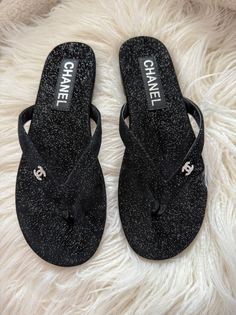 Black Sparkle Thong Sandals with Silver Detailing