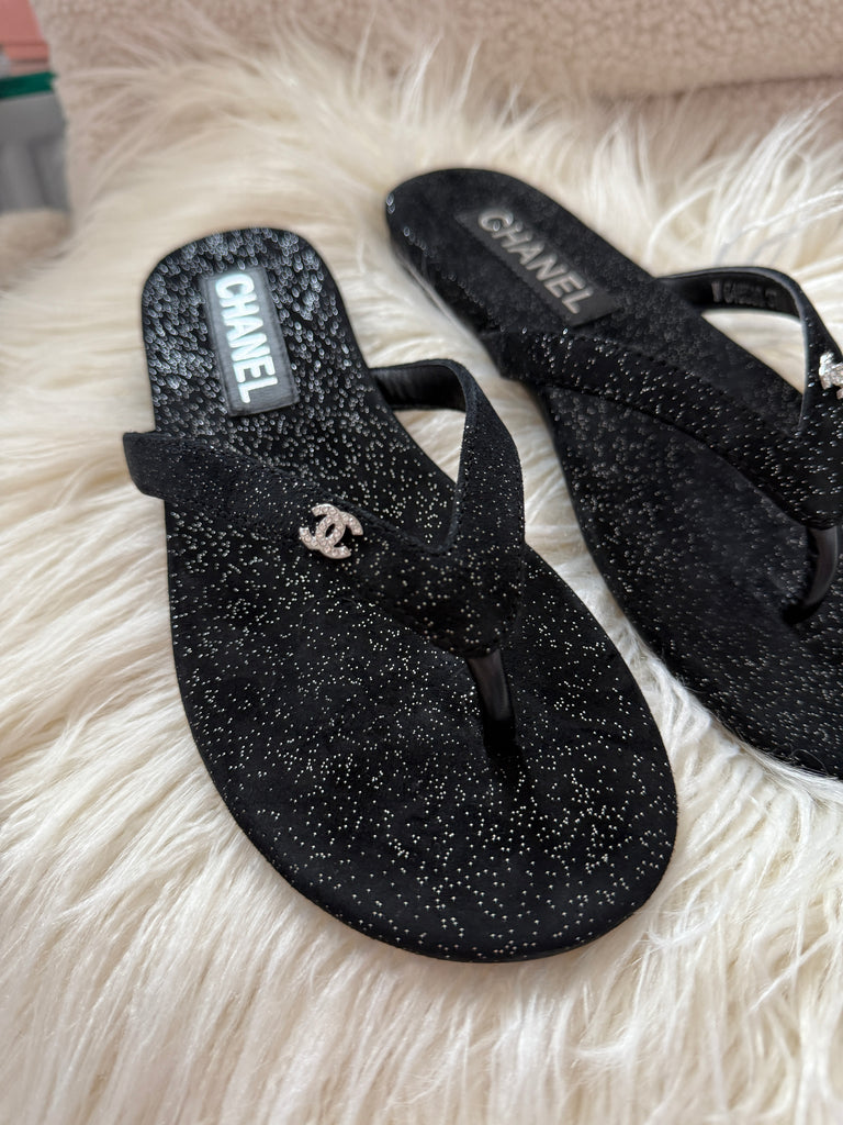 Black Sparkle Thong Sandals with Silver Detailing