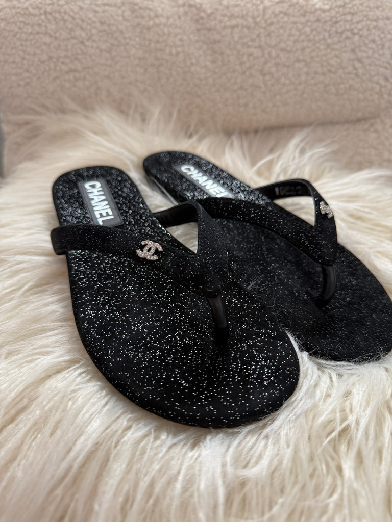 Black Sparkle Thong Sandals with Silver Detailing