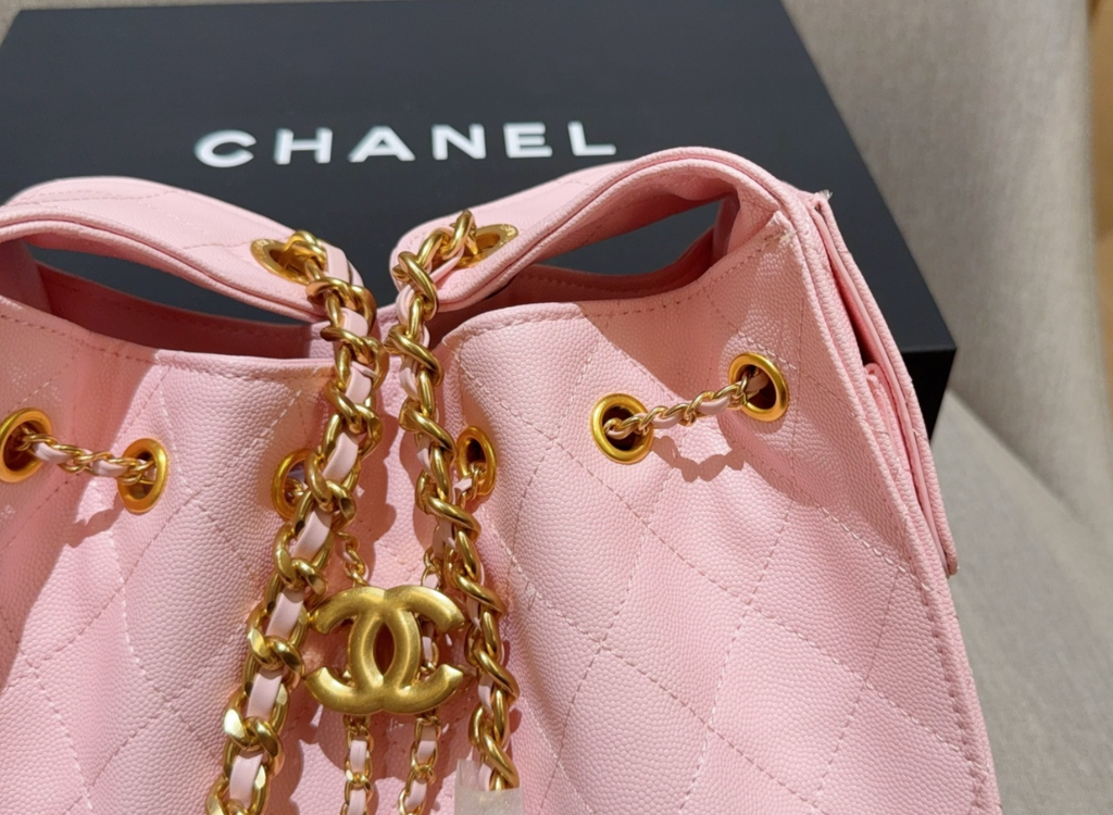 Pre-Order | Quilted Drawstring Shoulder Bag – Pink