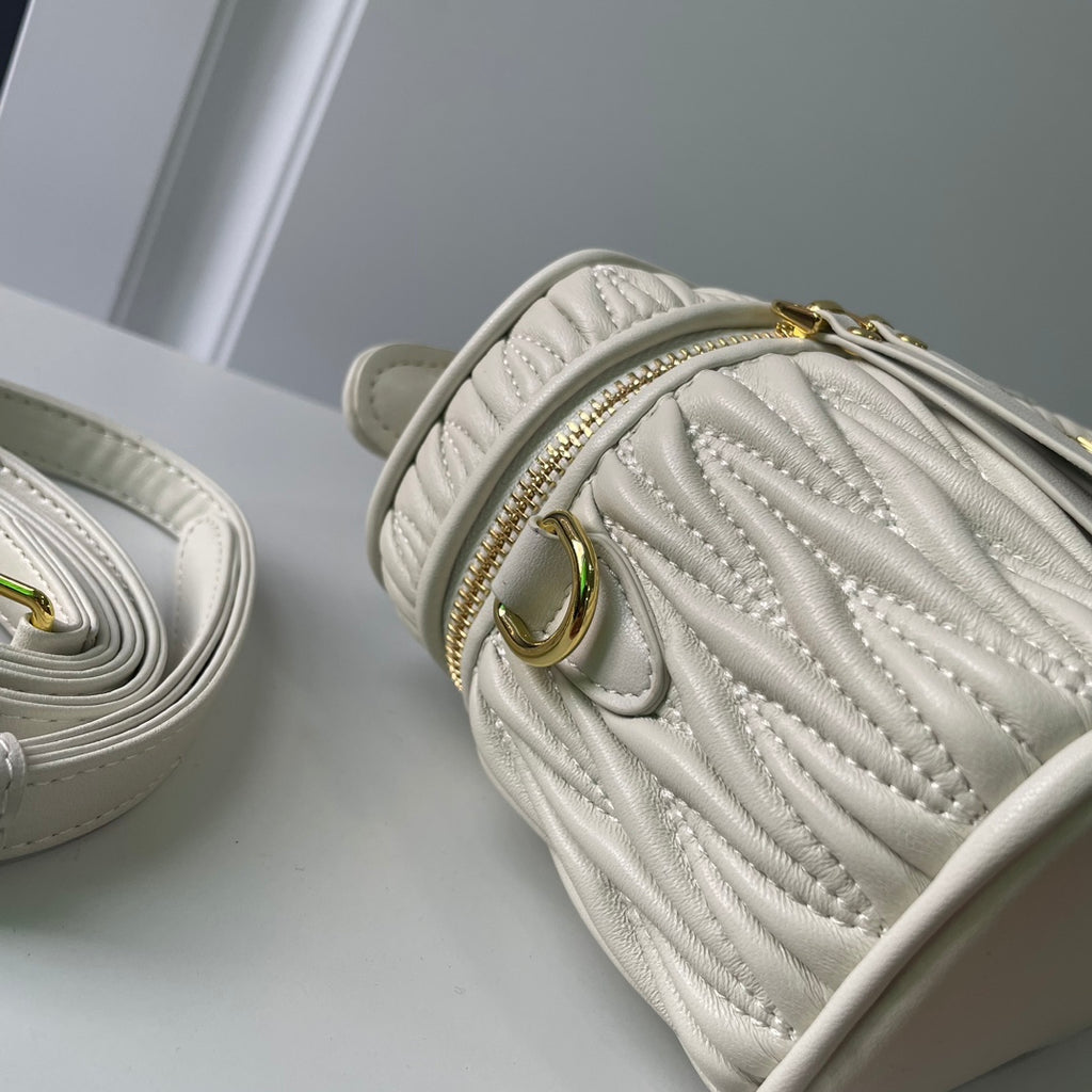 Cream Quilted Vanity Bag – Pre-Order