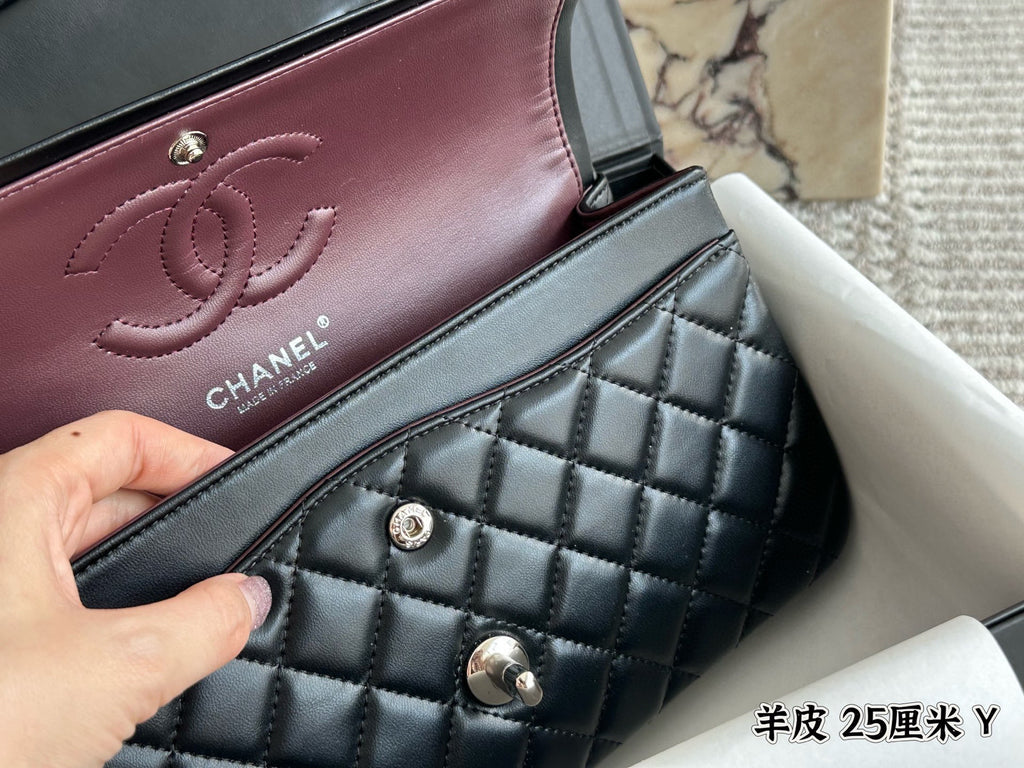 Classic Flap Bag – Pre Order (25cm)