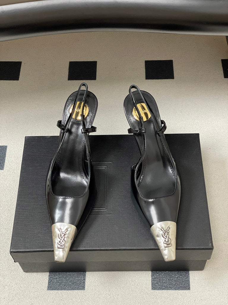 PRE-ORDER BLACK POINTED SHOES