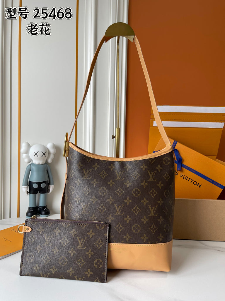 Classic Shoulder Tote – Pre-Order