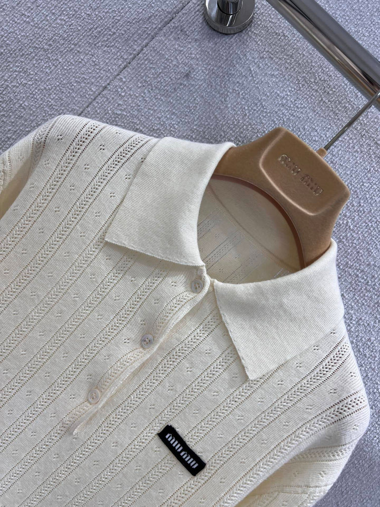 PRE-ORDER COLLAR LONG SLEEVE TOP