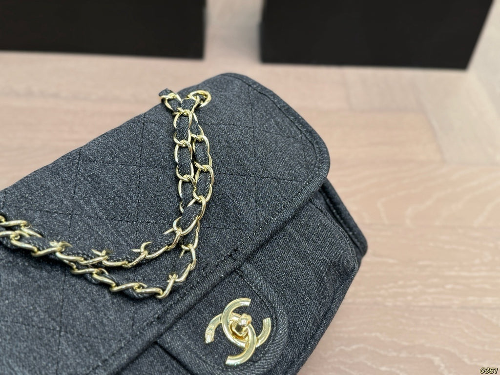 PRE-ORDER DENIM POUCH BAG