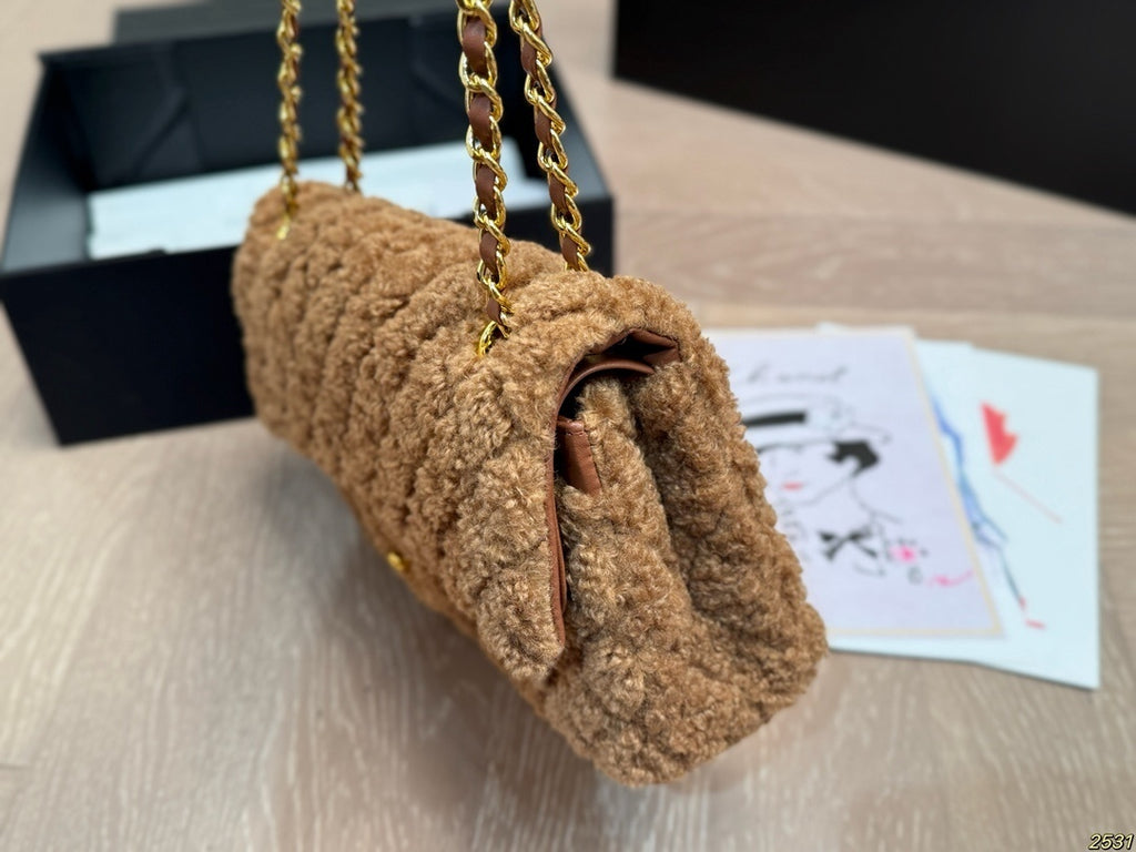 PRE-ORDER | Fluffy Brown Bag