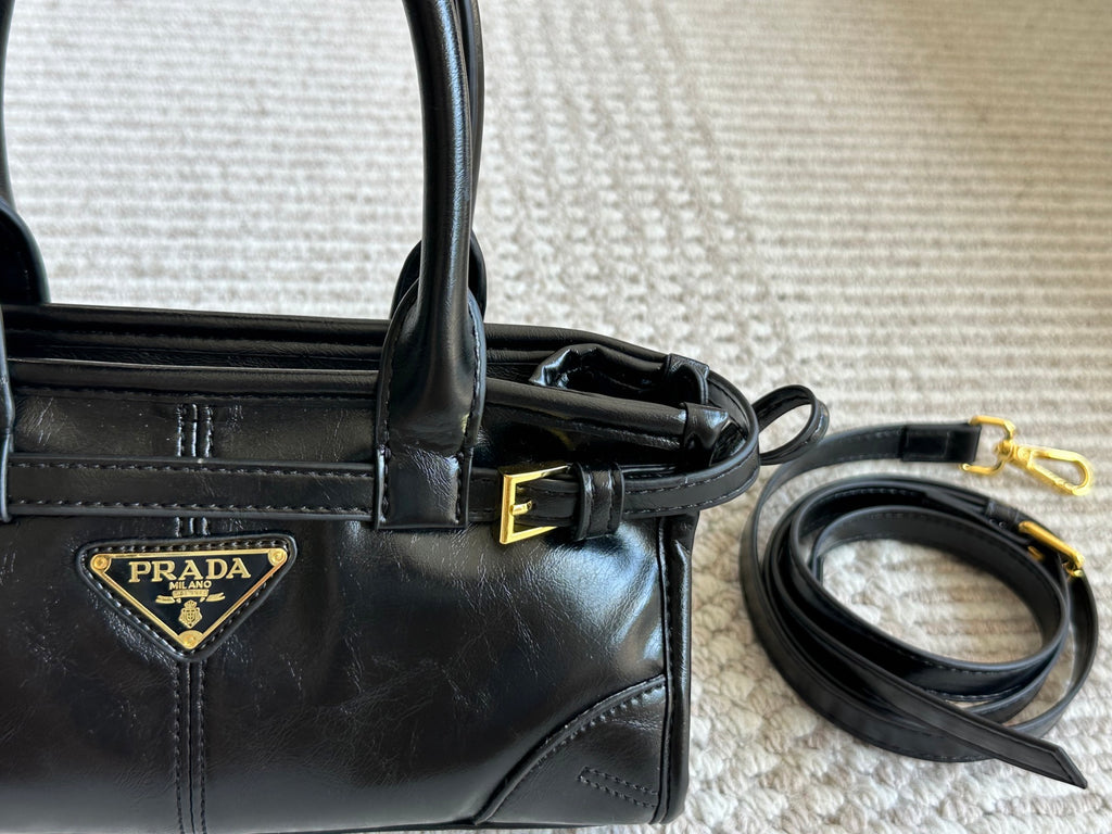 Pre-Order | Structured Top Handle Bag – Black
