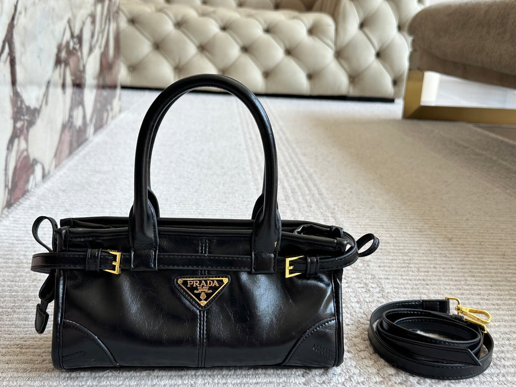 Pre-Order | Structured Top Handle Bag – Black
