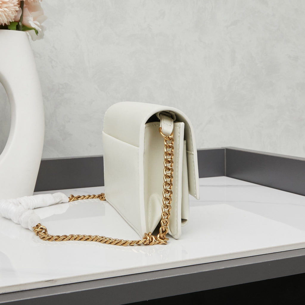 PRE-ORDER WHITE AND GOLD BAG